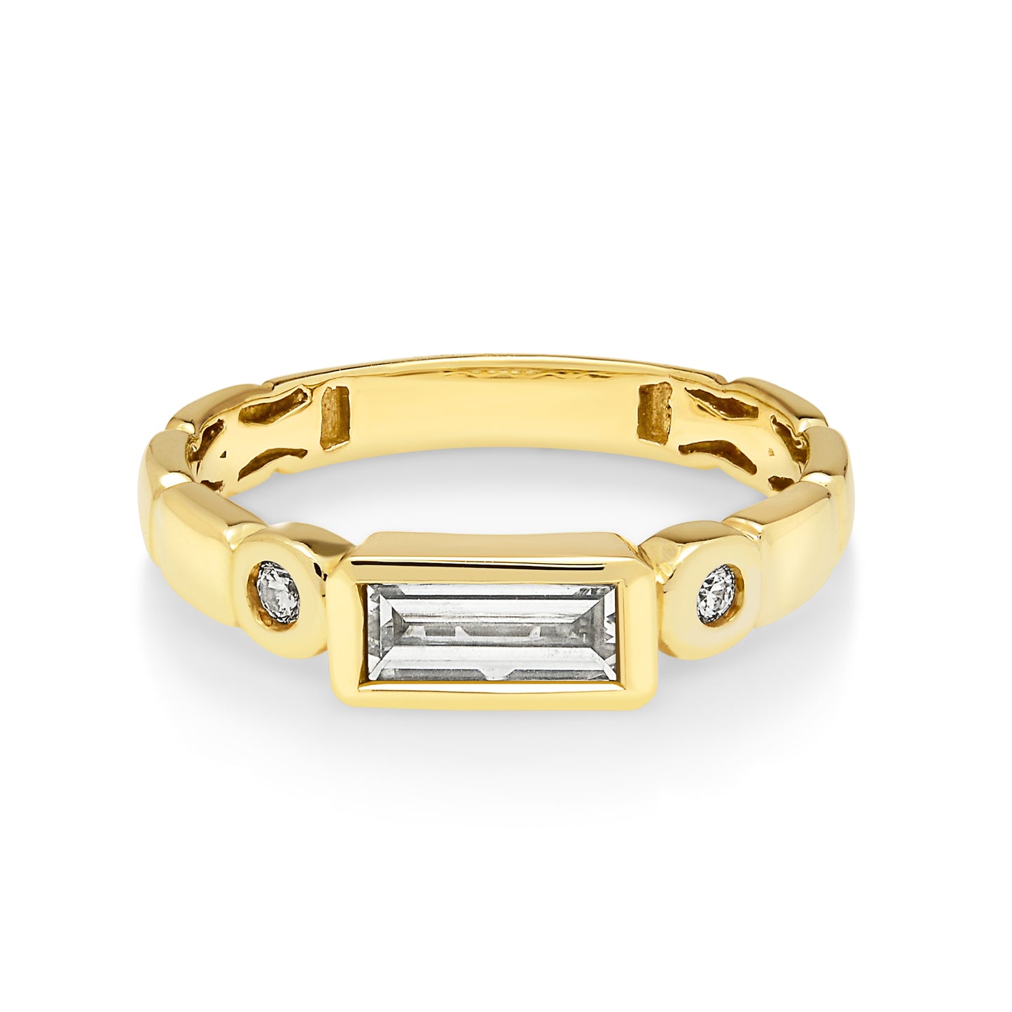 14ct Yellow Gold and Baguette and Round Diamond Ring