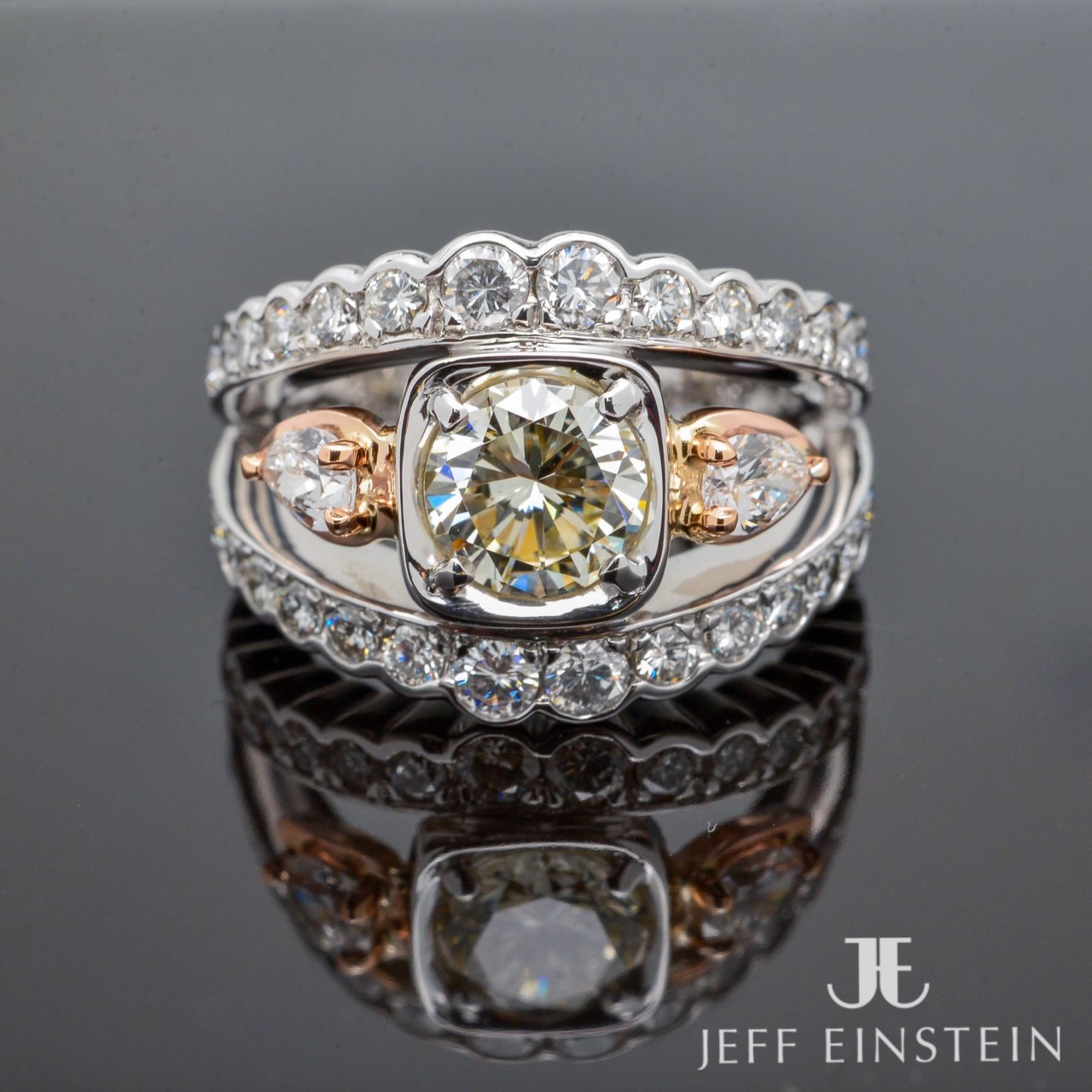 Round Brilliant and Pear Cut Diamond Dress Ring