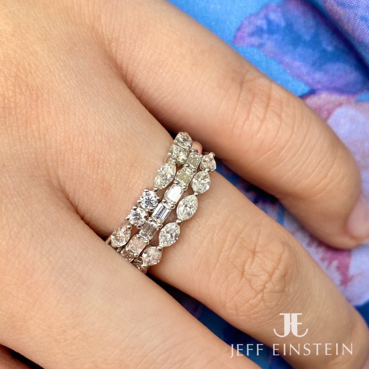 18ct White Gold Fine Emerald Cut Diamond Stacking Ring