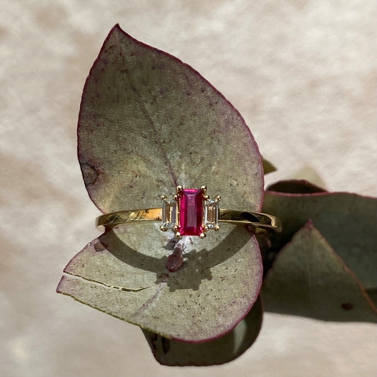 JE Petite 14ct Yellow Gold Ruby and Blue Topaz Ring