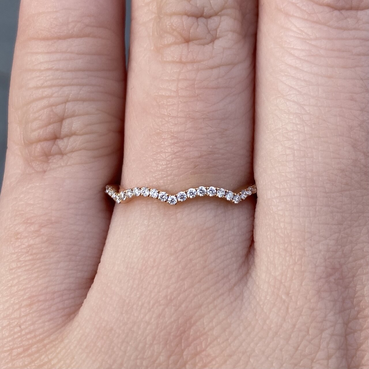18ct Rose Gold Diamond Cloud Stacking Ring