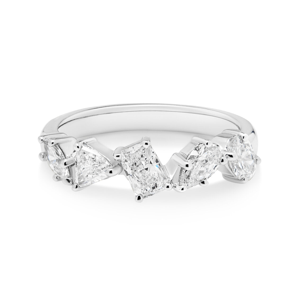 18ct White Gold Scattered Mixed Cut Diamond Ring